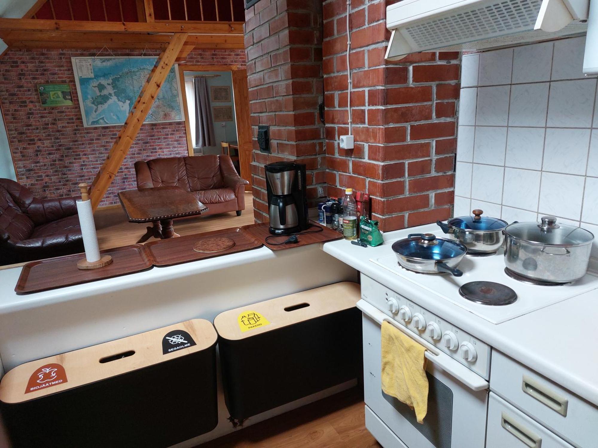 Hostel Livonia Matkamaja Kilingi-Nomme Exterior foto