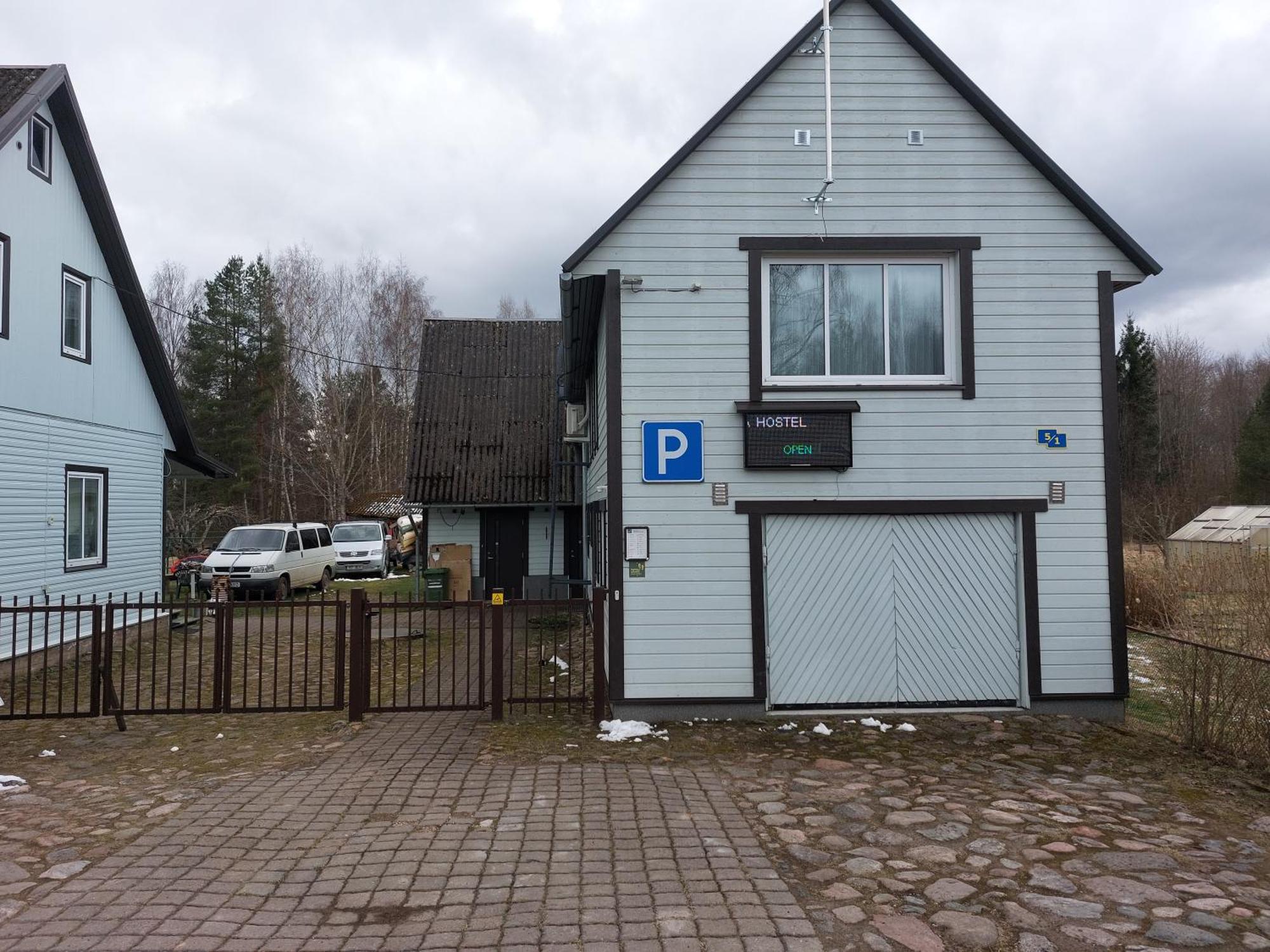Hostel Livonia Matkamaja Kilingi-Nomme Exterior foto